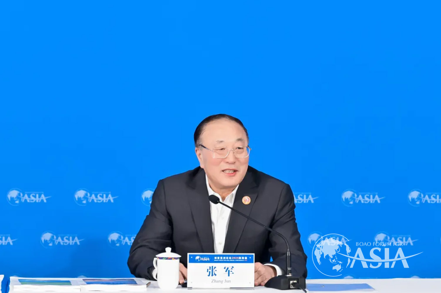 （聚焦博鰲）報(bào)告稱(chēng)亞洲經(jīng)濟(jì)2025年將增長(zhǎng)4.5%